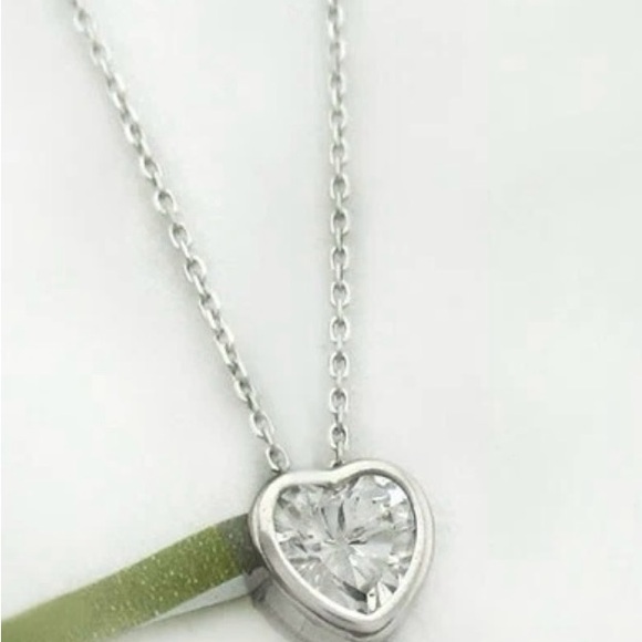 14k solid white gold & genuine white solitaire sapphire pendant . 85 ct. - Picture 7 of 10